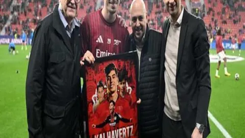 利物浦战胜纽卡斯尔联：英超关键战胜利