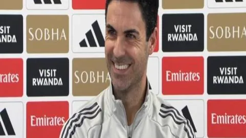 意天空：米兰欧冠出局后，伊布训练中痛批球队境况